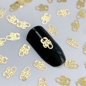 Gold Scorpion Nail Decals: Retro 3D Metal Manicure Art
