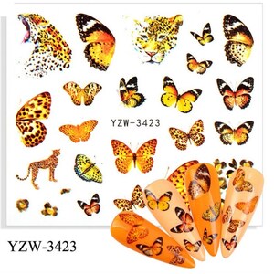 Decalcomanie per nail art con farfalle e leopardi: adesivi primavera estate