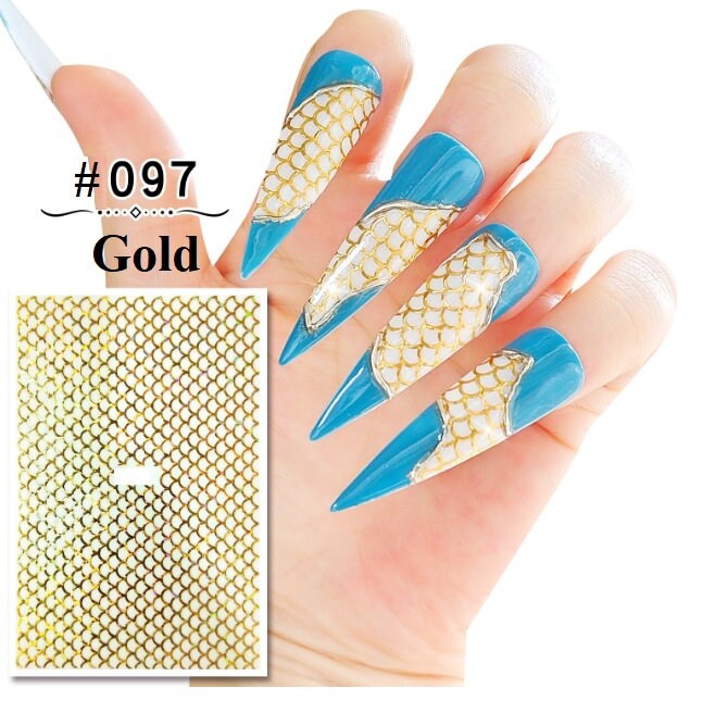Gold Snakeskin Nail Art Stickers: 3D Self-Adhesive Pattern