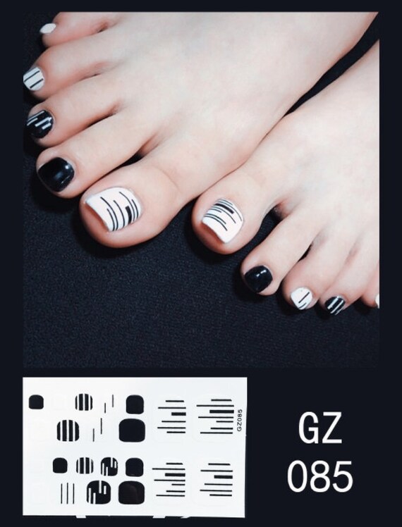 22pcs Toe Nail Full Cover Black White Abstract Lines Strips - Etsy 22pcs Toe Nail Full Cover Black White Abstract Lines Strips - Etsy