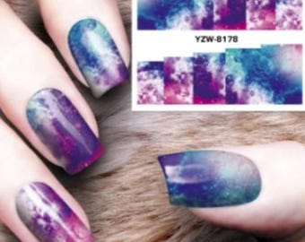 Calcomanías al agua para uñas con diseño de galaxia estrellada: Decoraciones de uñas DIY