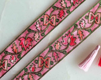 Pink Floral Embroidered Trim,Indian Kashmiri Border,Peach Fuzz Paisley Floral Lace,Peach Pink Floral Saree Border,Price/mtr, インド刺繍リボン