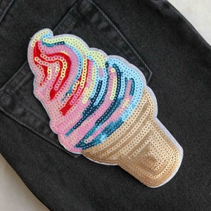Schrullig mehrfarbiger Pailletten Eis Aufnäher, Eistüte Applikation, Gold Rosa Pailletten Essen Patch, Dessert Applikation, Boho Verspielte Applikation