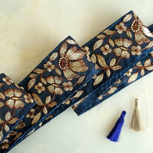 Blue Beige Floral Embroidered Trim,Vintage Blue Floral Border,Blue Floral Lace,Indian Fabric Trim,Floral Saree Border,Price/mtr
