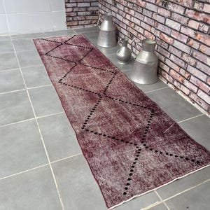 Purple runner rug,8’5x2’4feet,runner rug,kitchen rug,258x72cm,purple rugs,decorative Small rug,black relief rug,handwoven turkish rug,2x8ft