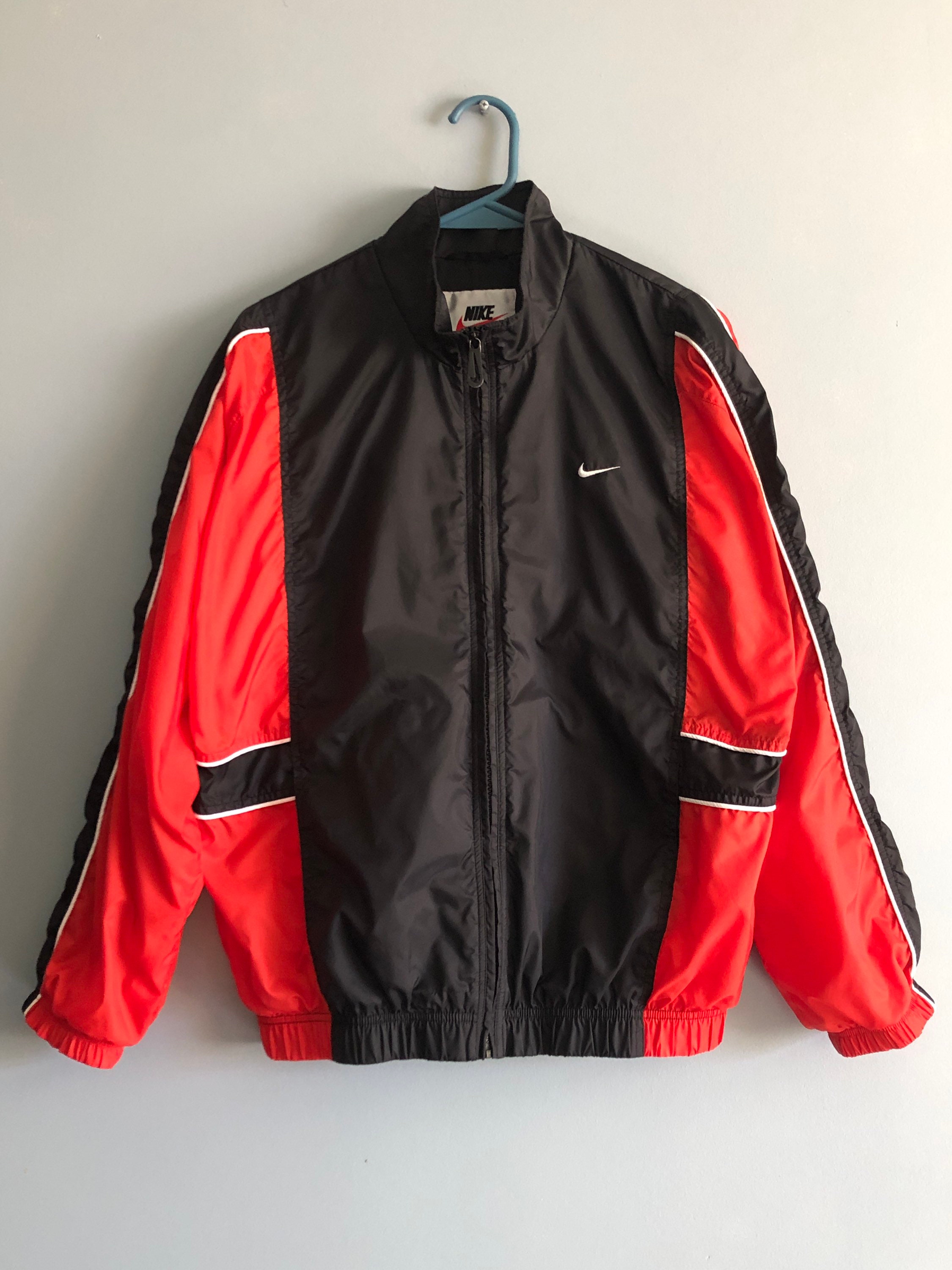 nike air max windbreaker