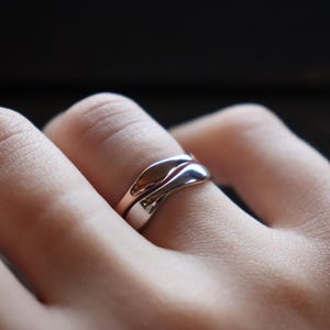 Sterling Silver Quadrant Ring – Minimalist Stack Modern Everyday Jewellery