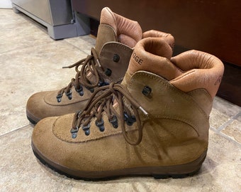vintage vibram boots