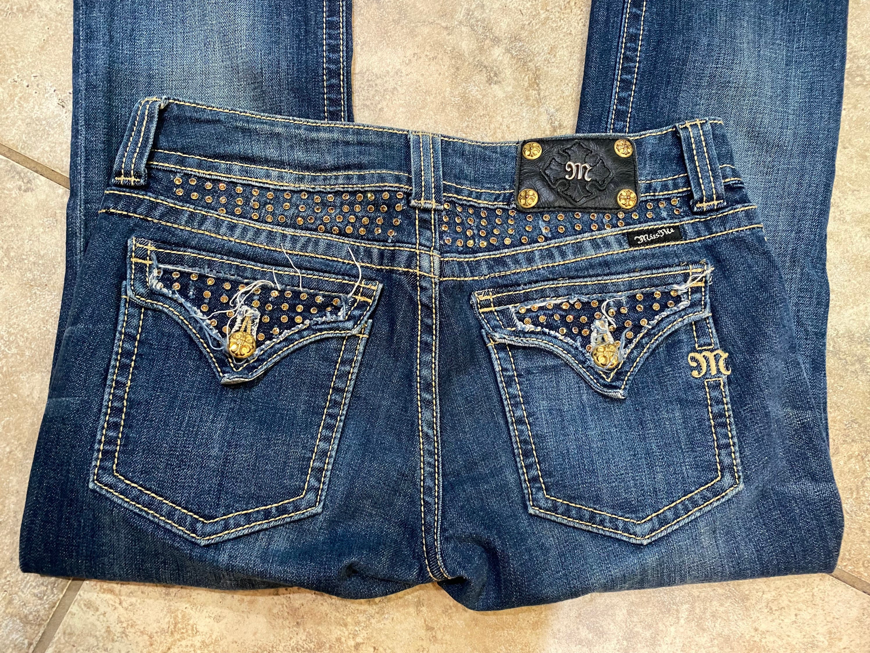 Miss Me NWT Low-Rise Bootcut Slim fit 