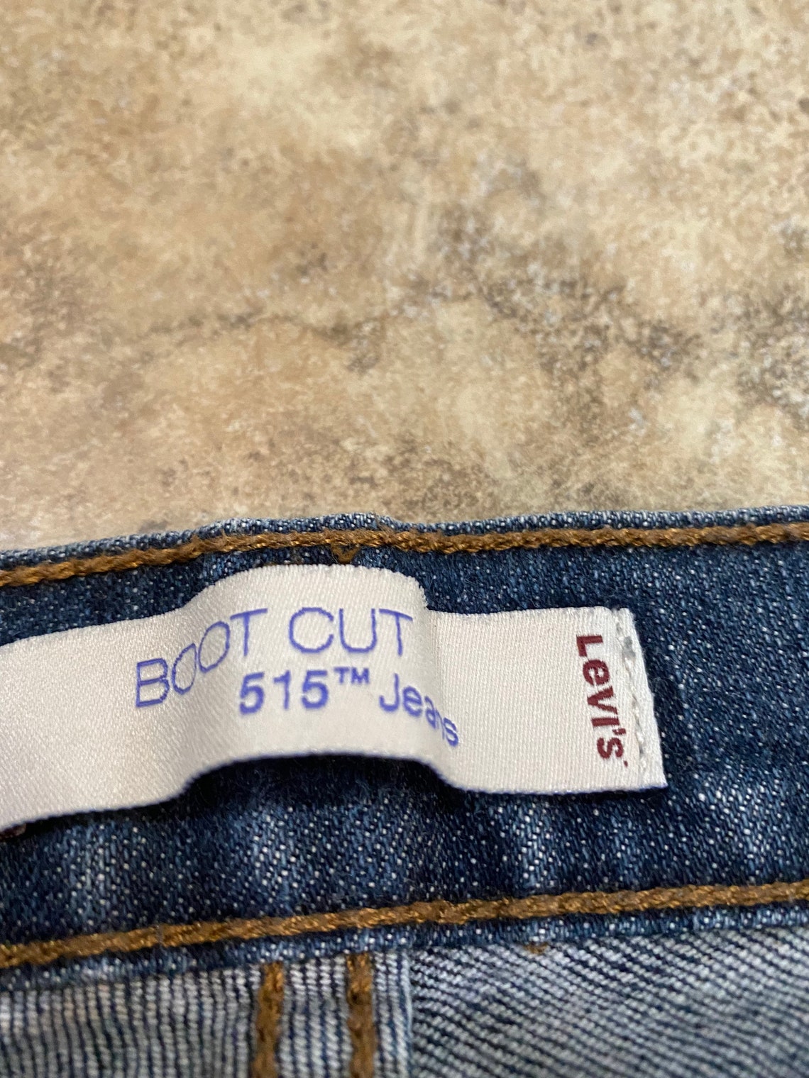 levis 515