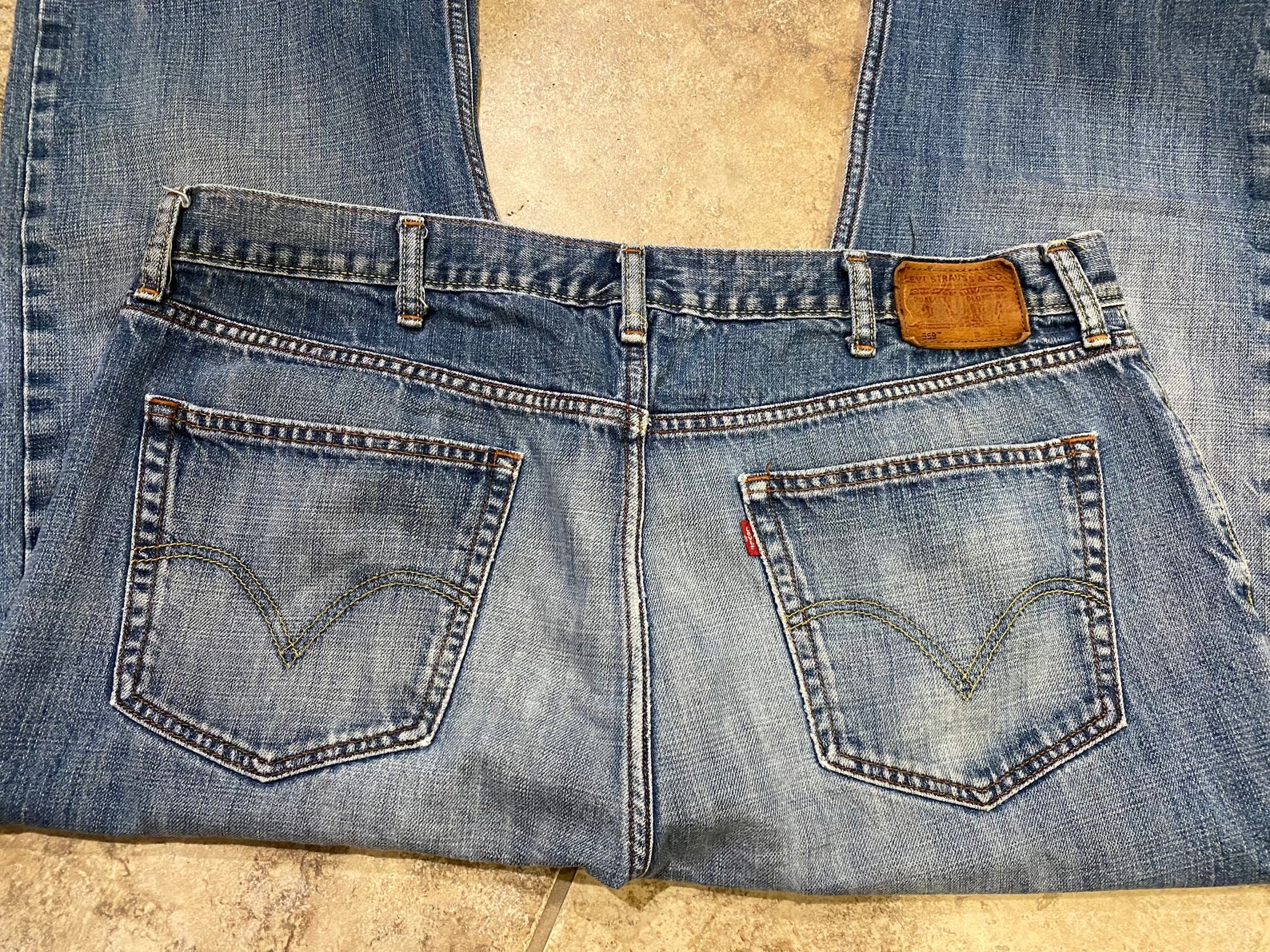 levi strauss 559 relaxed straight