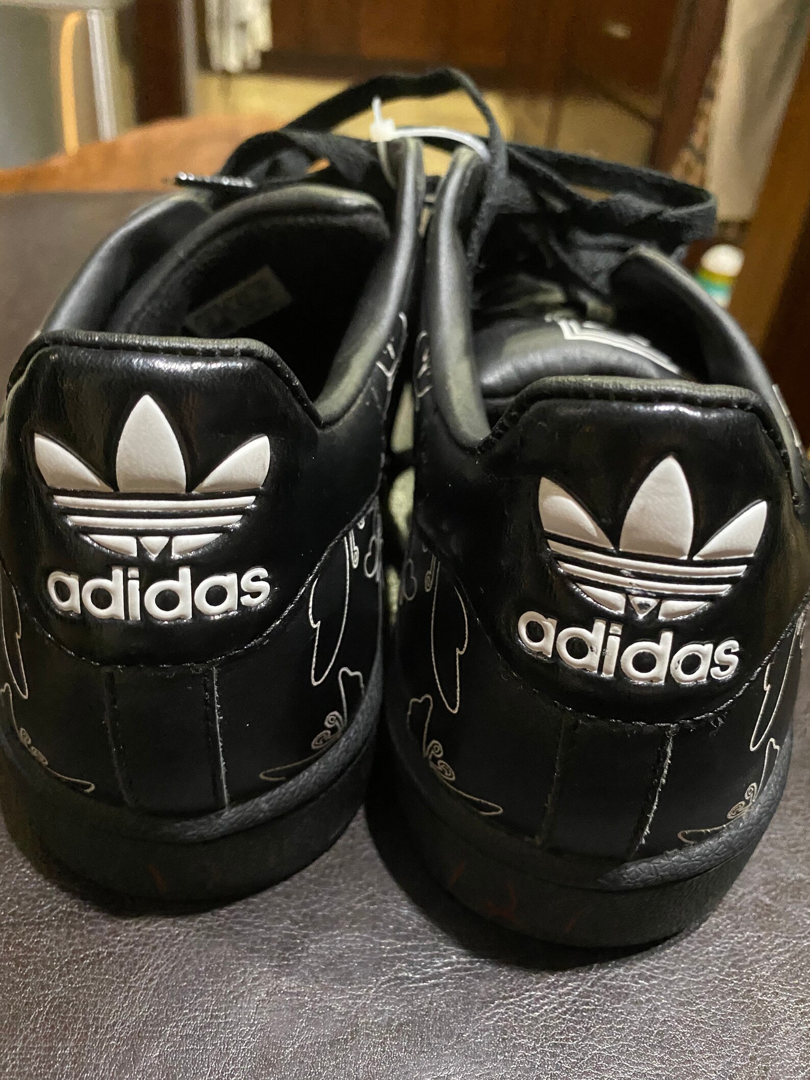 adidas butterfly trainers