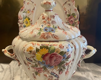 Lovely Italian Tureen with Underplate / Glorious all over Floral Pattern / Perfect as Centerpiece or Buffet Decor / Rococo Styling