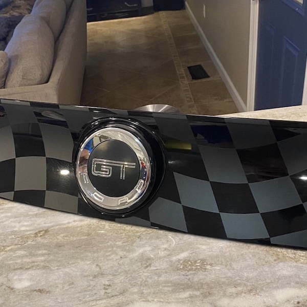 2010 - 2014 Ford Mustang Decklid Decal - Checkered Flag