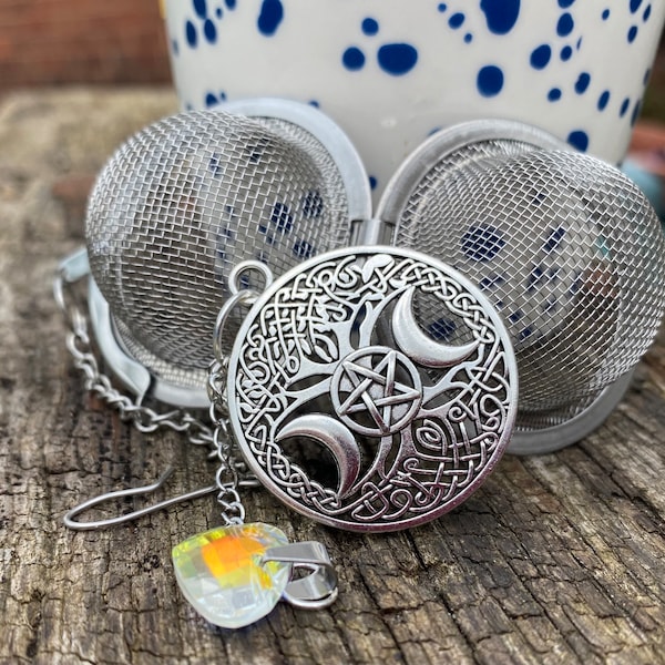 Tea Infuser, loose tea infuser, Mesh Tea Strainer,Moon goddess tea Infuser, pentagram tea infuser, witchcraft tea cup charm, tree of life