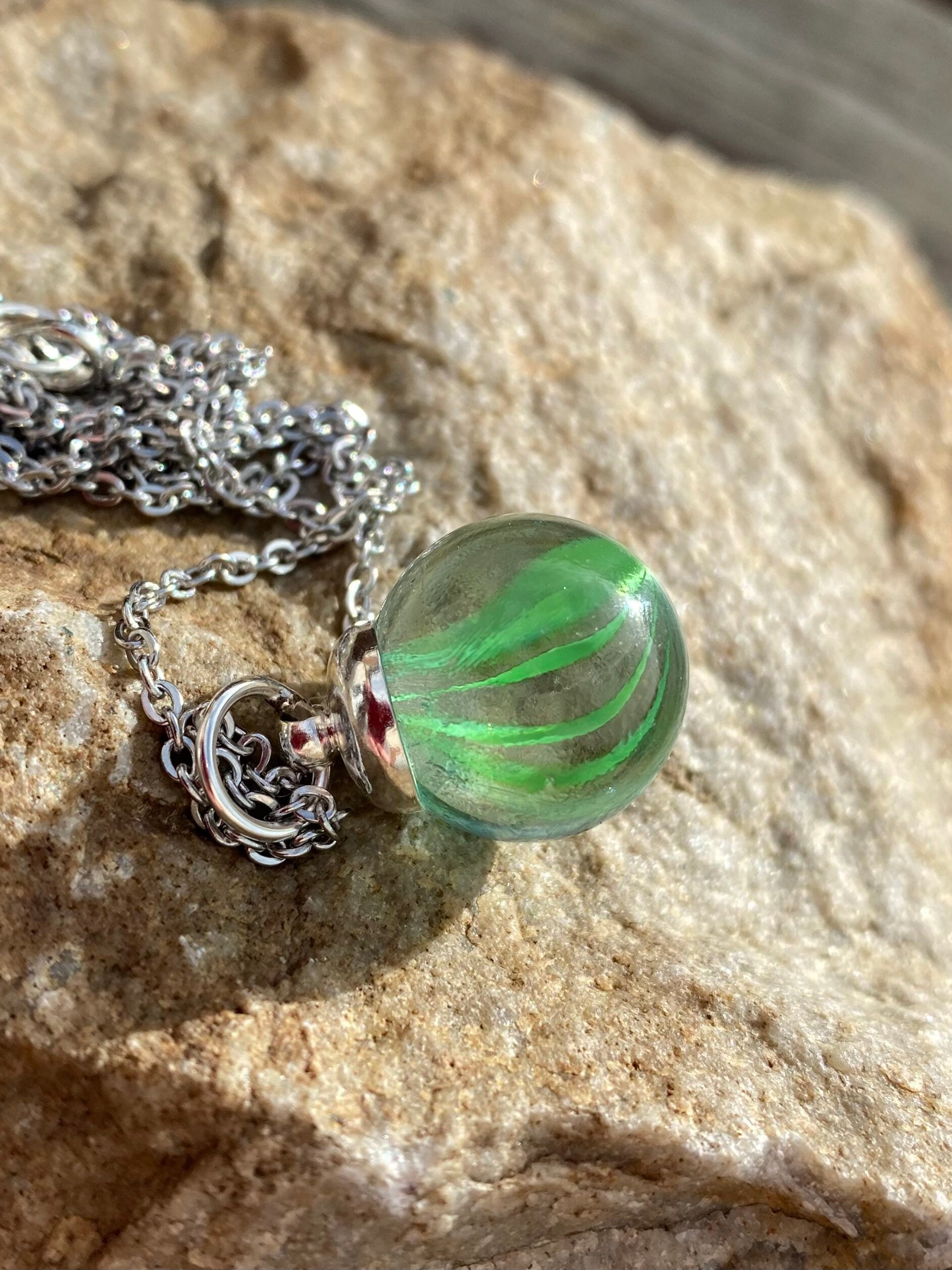Vintage 70's Plastic Necklace Green Marble Effect - Etsy Canada