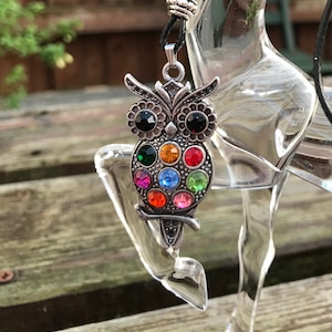 Rhinestone Owl Necklace: Vintage Style Tibetan Silver Pendant