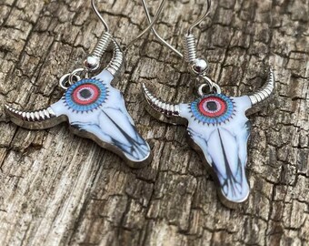 Emaille Kuh Schädel Ohrringe: Tibetsilber Cowgirl Schmuck, Country und Western Ohrringe