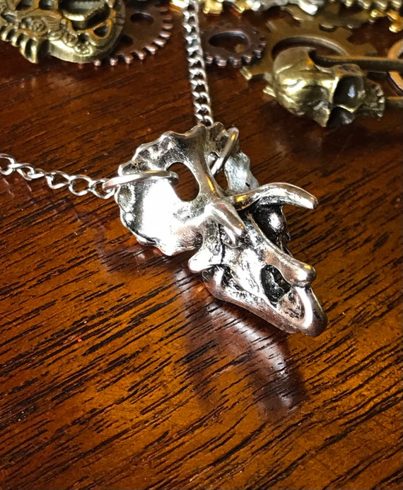 Triceratops Skull Necklace Biker Jewellery Jurassic Goth Triceratops Fossil Pendant Skull Pendant Steampunk Dinosaur Necklace Etsy
