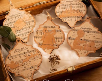 Lot de 5 ornements musicaux de Noël SVG, motifs découpés au laser, partitions, décorations d'arbre de Noël, fichiers à téléchargement numérique