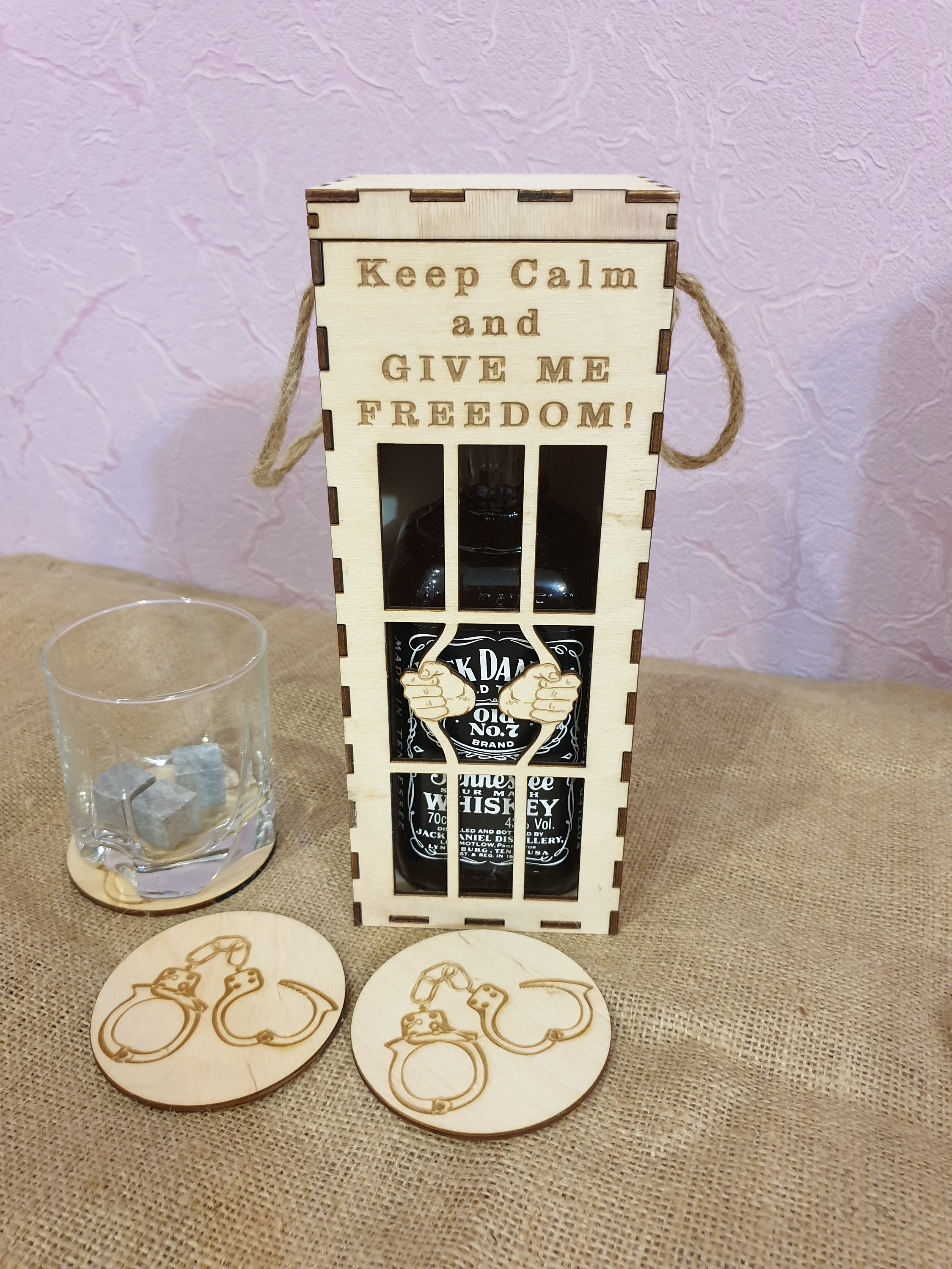 Gift box for whiskey( + gift cup holder). Whiskey in prison. 3mm  material. SVG-Dxf-Сdr Immediate Download -Laser Cut File. Digital File