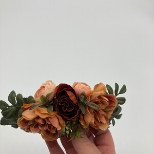 Fall colors and greenery hair comb. image 4