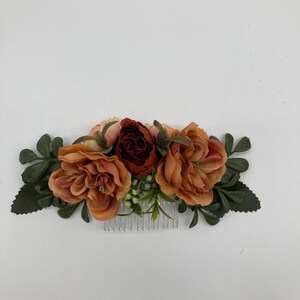 Fall colors and greenery hair comb. image 2