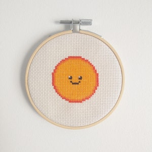 Sun - Easy Cross Stitch Pattern Small
