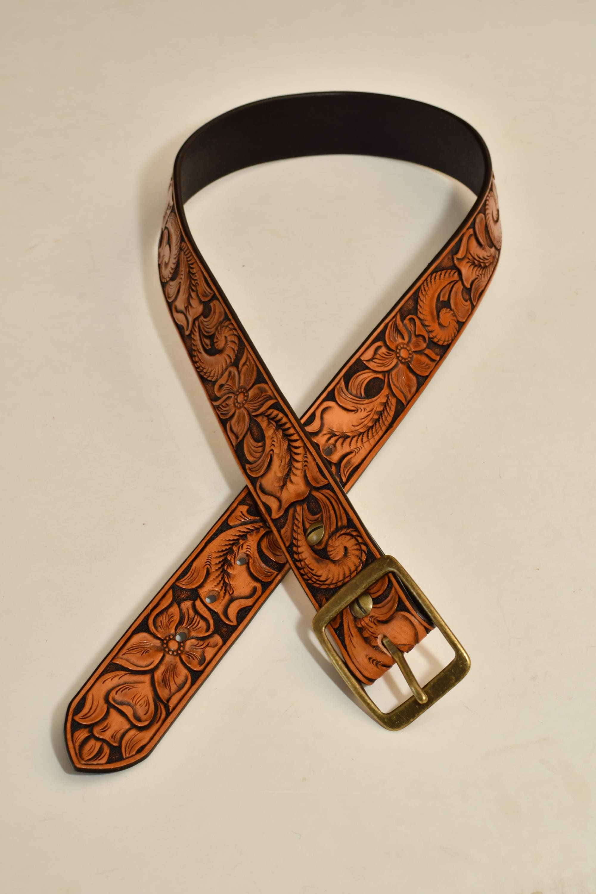 Beautiful NEW w/o Tags Buckle-less Hand-Stamped Floral Leather Belt Western Floral Engraved Embossed Tooled Genuine Full Grain  main image 2