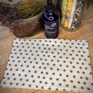 Reusable Dry Sheets set of 4, Eco-friendly Dryer Sheets, Refresh Dryer Sheets, 2 ply Flannel, Washable, Sustainable