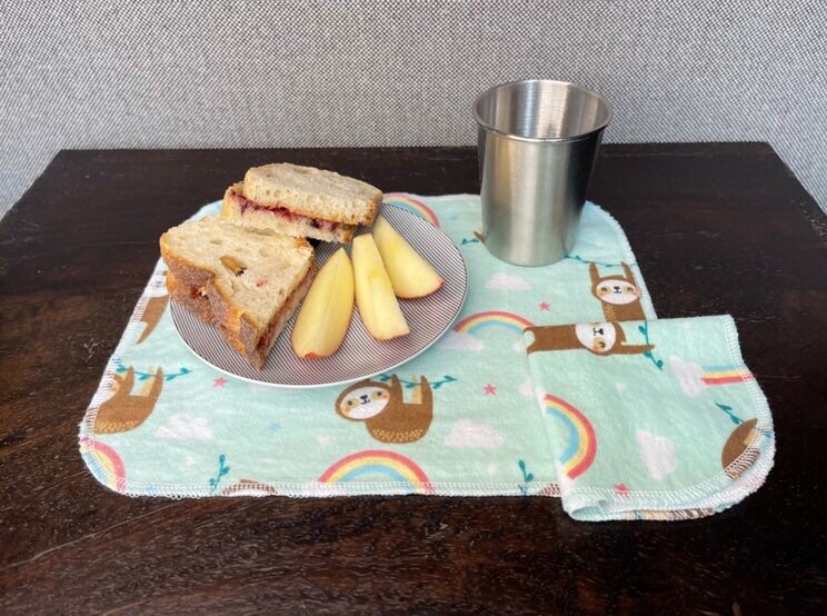 Reusable Cloth Napkin and Placemat set - Set of 5 - Lunch box set - Unpaper napkins- Zero Waste