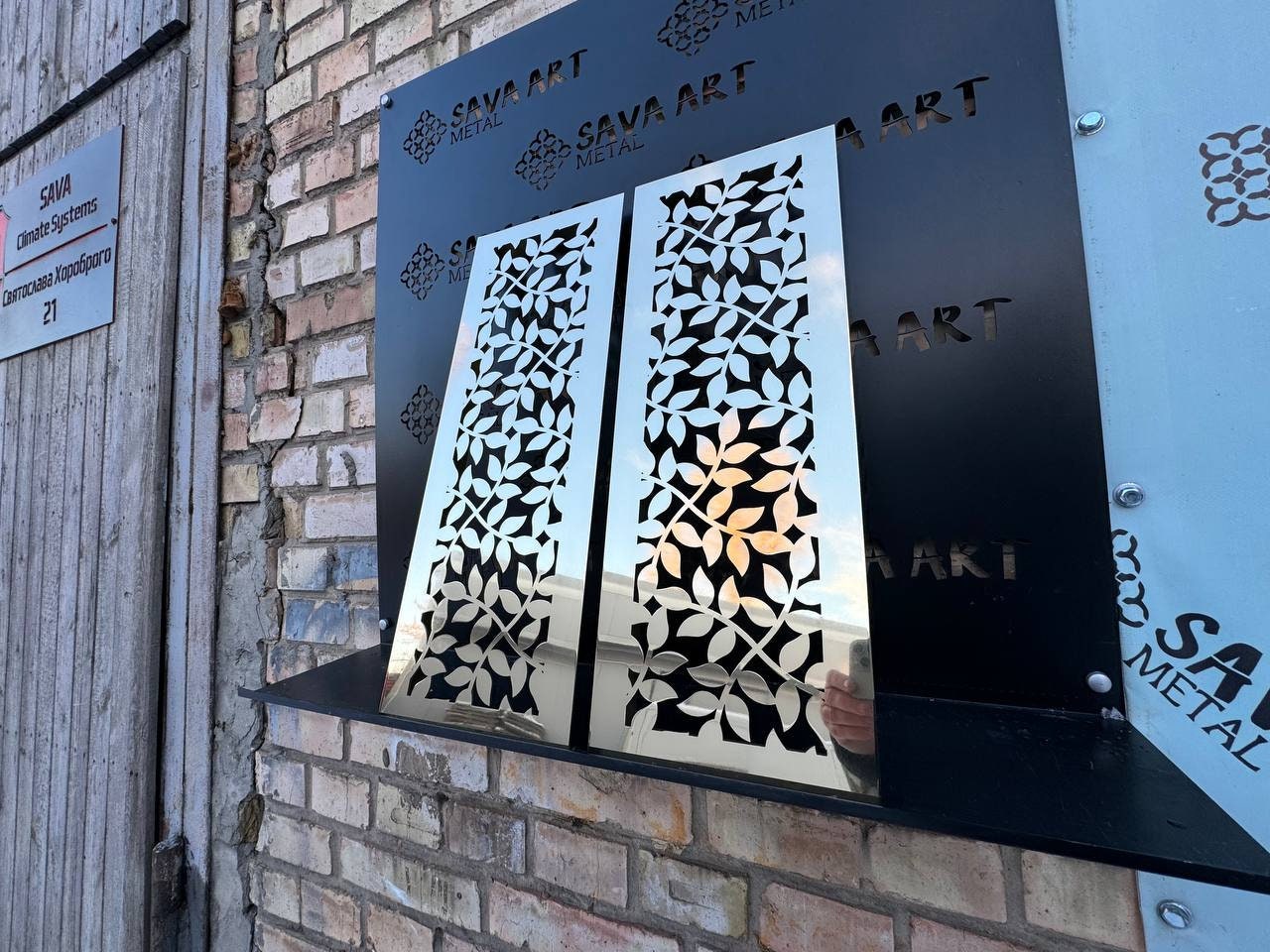 gallery photo
