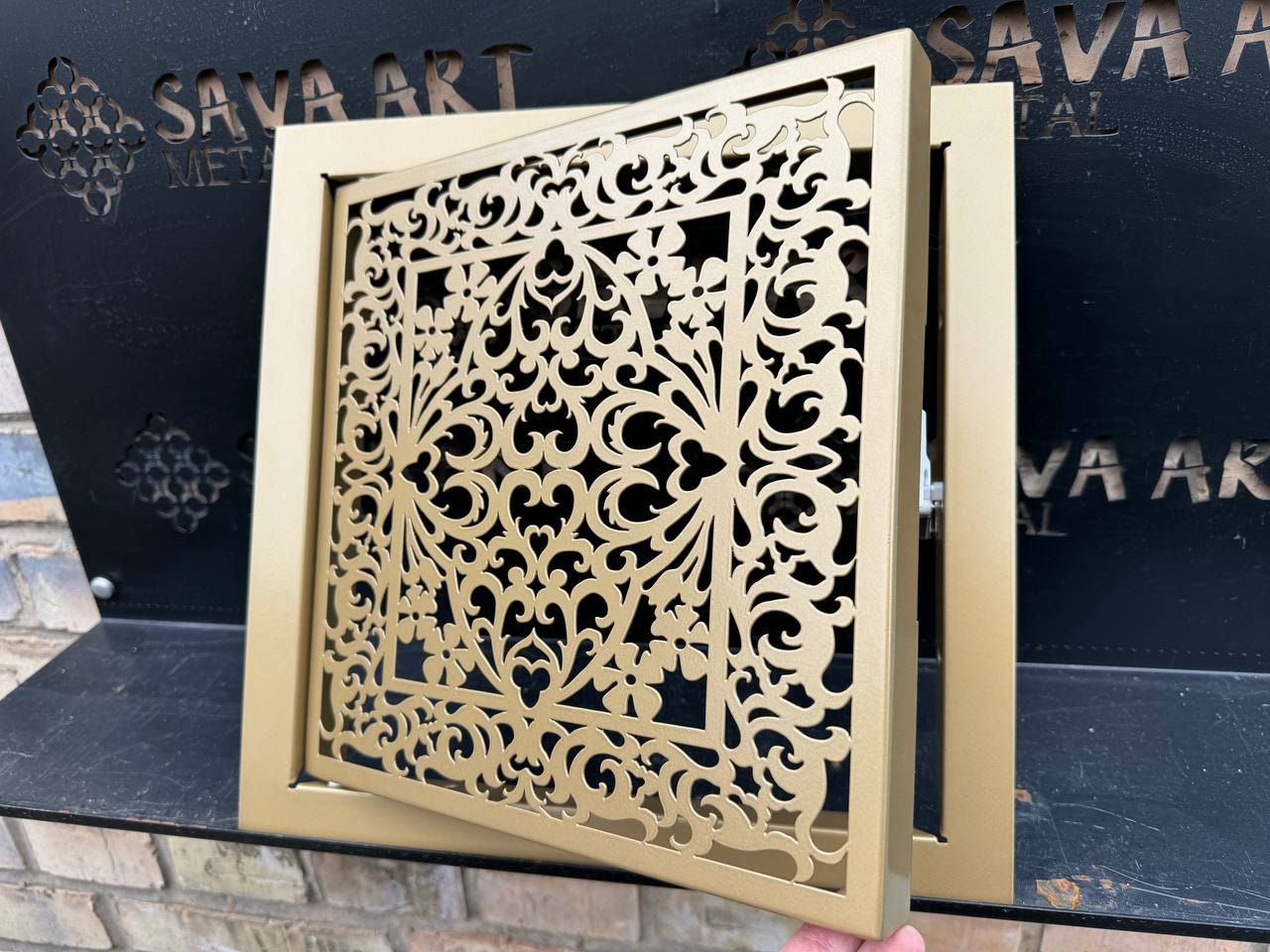 gallery photo