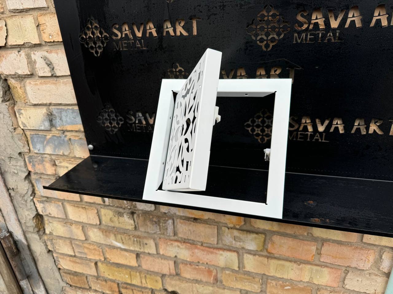gallery photo