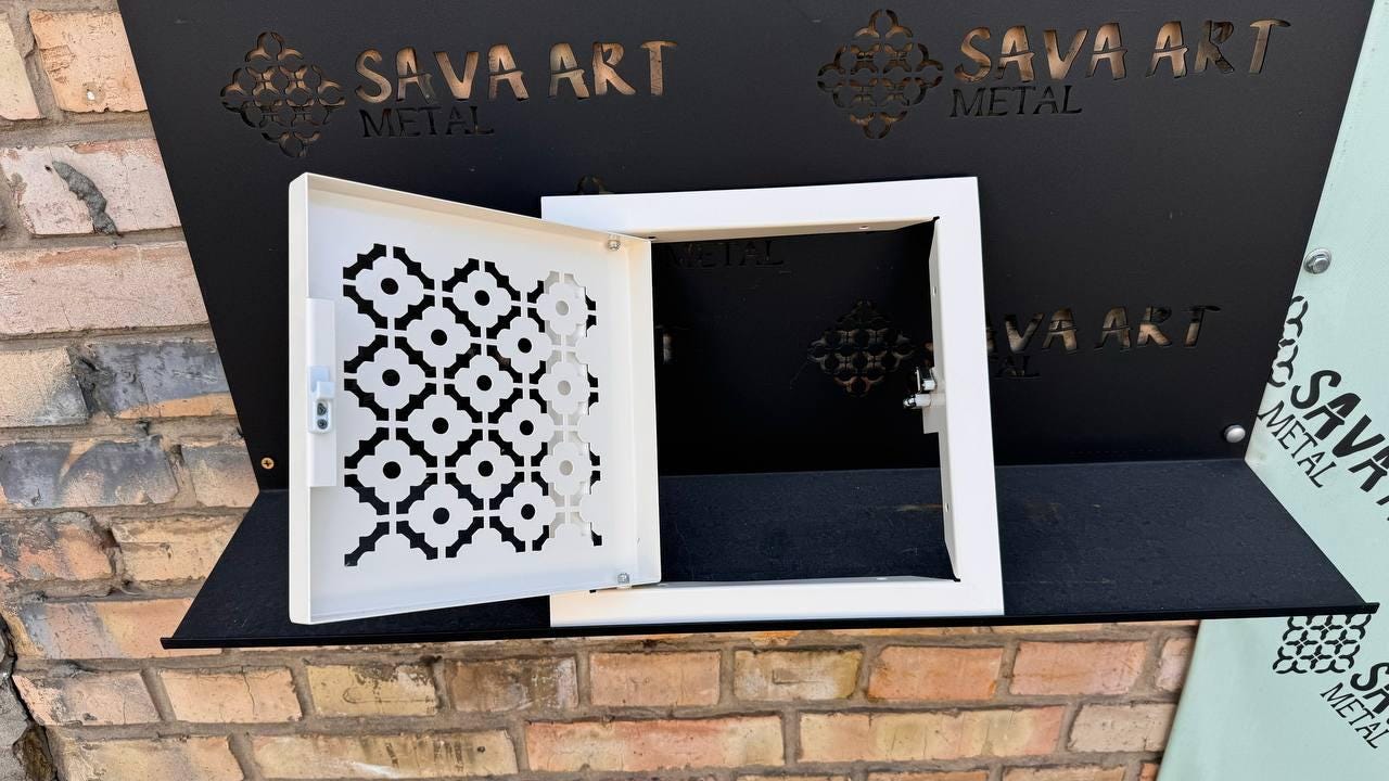 gallery photo