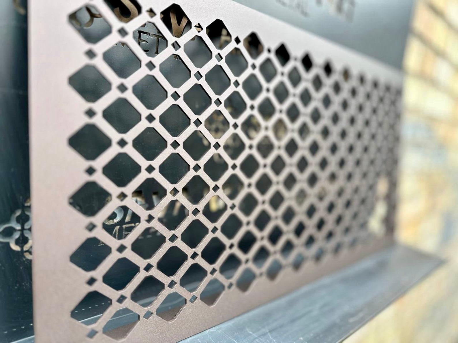 Custom Metal Rear Flange HVAC Diffusers - Bespoke Metal Air Vent ...