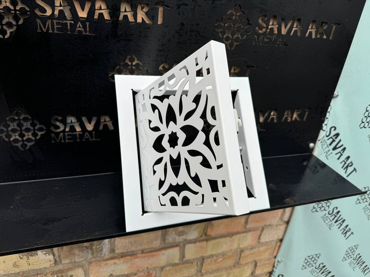 gallery photo