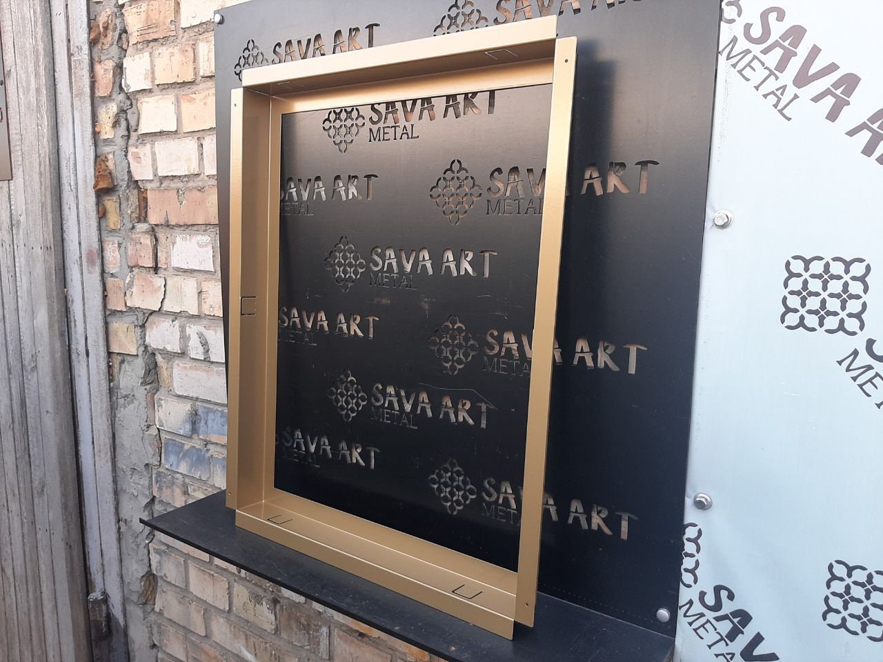 gallery photo