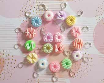Cute Doughnut Stitch Marker Knitting Crochet Gift Place Holder Progress Keeper