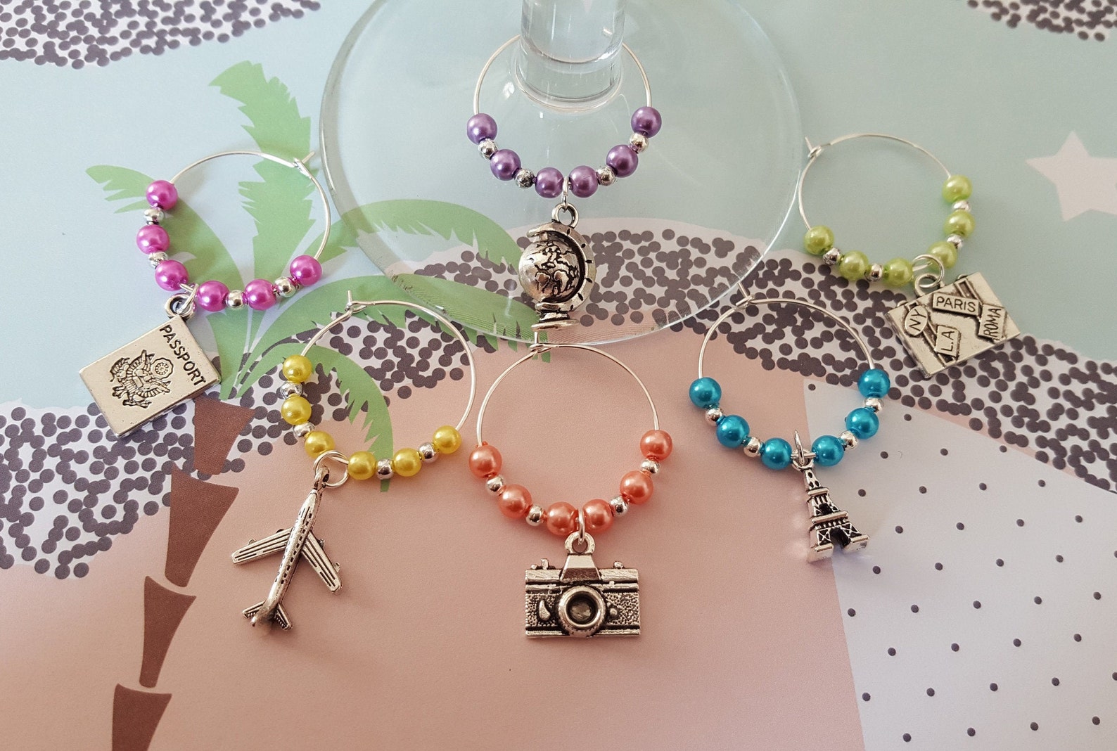 Travel wine charms are the ultimate road trip gifts for wine lovers 