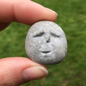 Cute Little Hand-carved Happy Rock™ 1152 