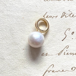 White Pearl Charm Dainty Pearl Pendant Pearl Necklace Fresh Water Pearls pendant for necklaces gold pendant pearl jewelry gifts for her