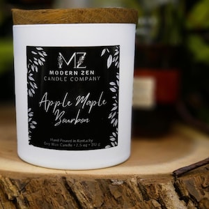Matte White Soy Candle / Cotton Wick / Long Burn Time / Non-Toxic