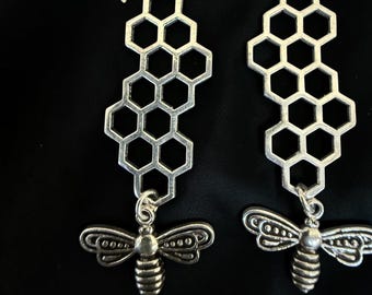Honeybee Honeycomb Dangle Earrings, Antique Silver Bumblebee Earrings, Geometric Hexagon Drop Jewelry, Nature Bee Keeper Gift, Boho Cottage
