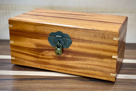Keepsake box, memory box, mahogany and amborsia maple