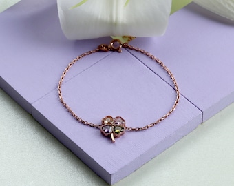 Clover Birthstone Bracelet - Shamrock Mother Gifts - Grandma Gift - Family Bracelet - Lucky Flower- Birthday Gift - Personalized Gift