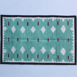 Tappeto fatto a mano in cotone verde e bianco di dimensioni multiple - Tappeto a tessitura piatta in cotone di alta qualità tessuto a mano