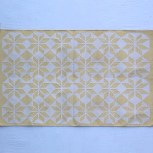 Multiple Size Yellow And White Handmade Rug- Hand Woven High Quality Cotton Flatweave Rug