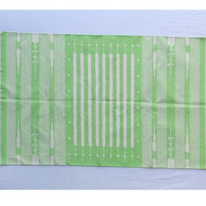 Tappeto tradizionale tessuto a mano di diverse dimensioni - Tappeto a tessitura piatta in cotone geometrico di alta qualità tessuto a mano verde e bianco