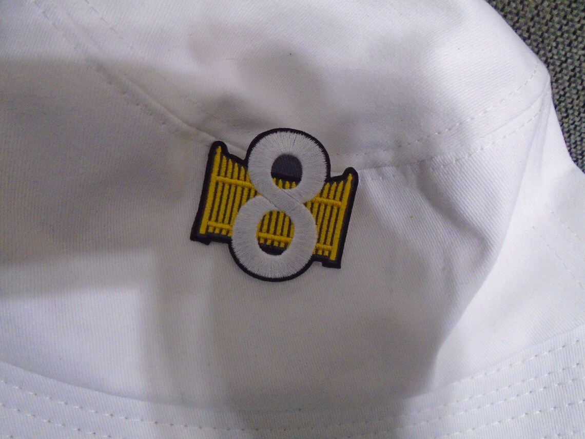 pool repair contractors